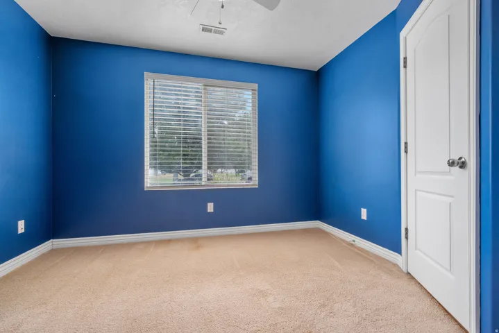 24 N Montrose Ln, Saratoga Springs, Utah 84043