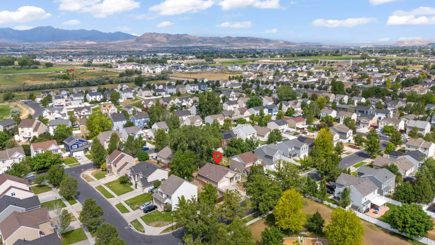 24 N Montrose Ln, Saratoga Springs, Utah 84043