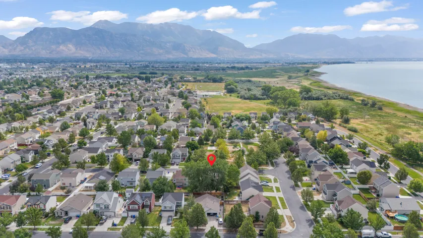 24 N Montrose Ln, Saratoga Springs, Utah 84043