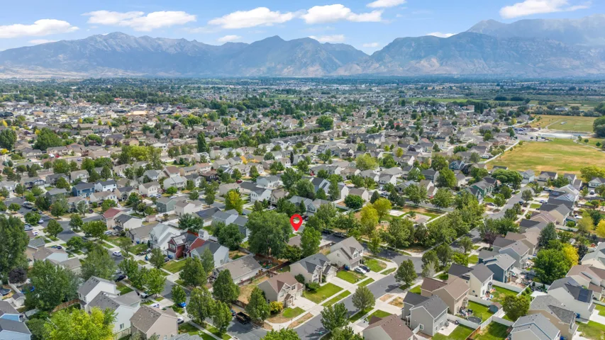 24 N Montrose Ln, Saratoga Springs, Utah 84043
