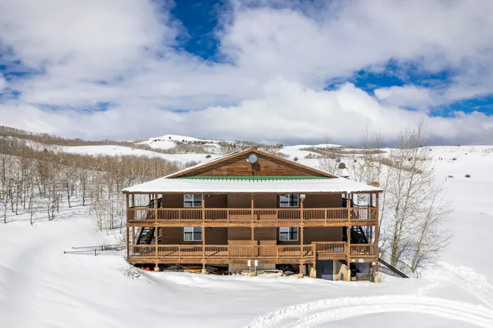 17017 Ant Flat Rd, Avon, Utah 84328