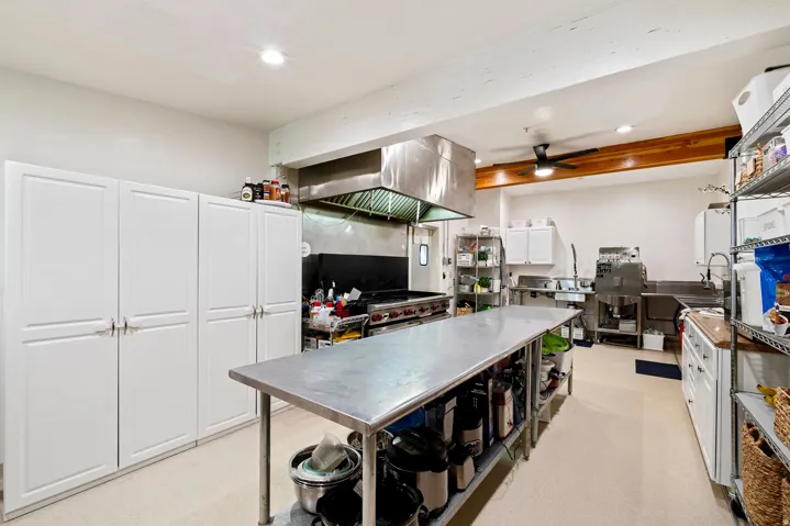 17017 Ant Flat Rd, Avon, Utah 84328