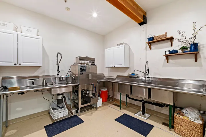 17017 Ant Flat Rd, Avon, Utah 84328