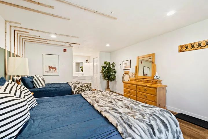 17017 Ant Flat Rd, Avon, Utah 84328