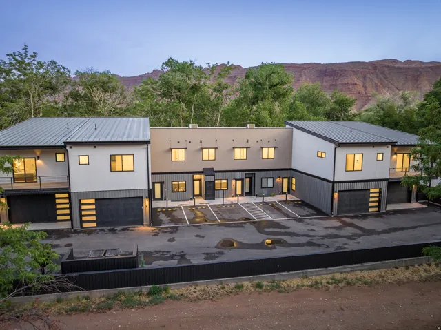 214 S 200 E #4, Moab, Utah 84532