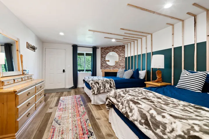 17017 Ant Flat Rd, Huntsville, Utah 84317
