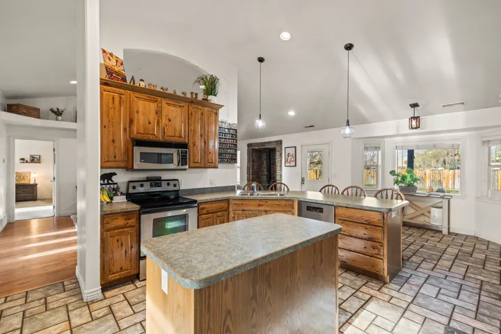 180 N 150 E, Redmond, Utah 84652