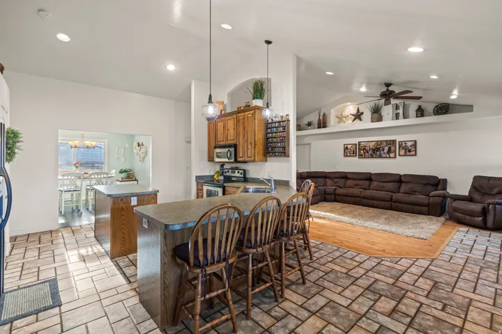 180 N 150 E, Redmond, Utah 84652