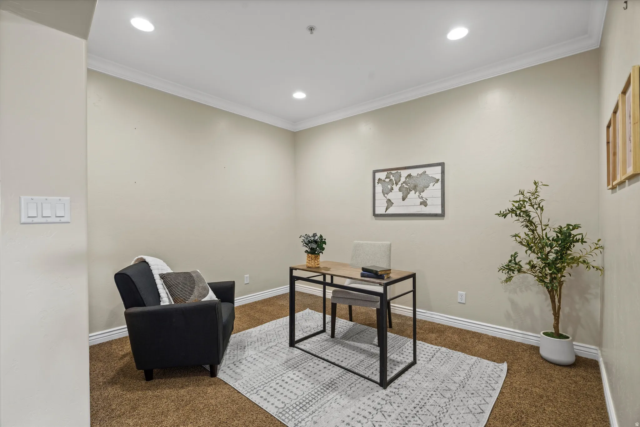 Entry Way Office or Sitting Room
