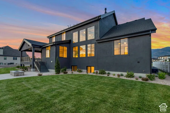 39 N Hayfield Cir, Kaysville, Utah 84037