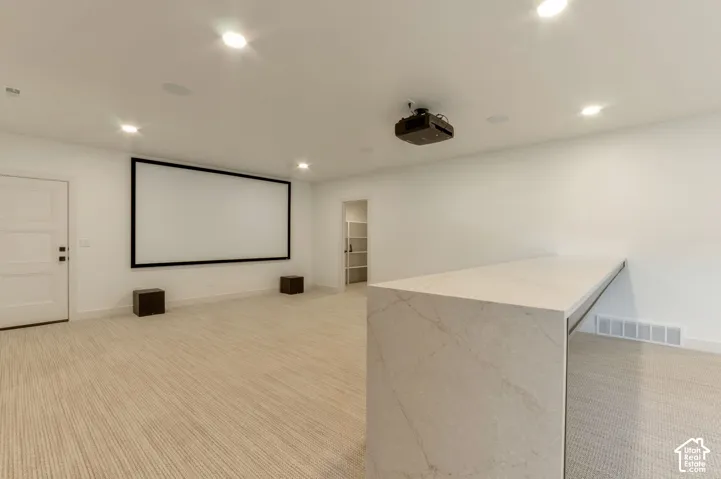 39 N Hayfield Cir, Kaysville, Utah 84037