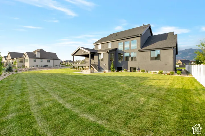 39 N Hayfield Cir, Kaysville, Utah 84037