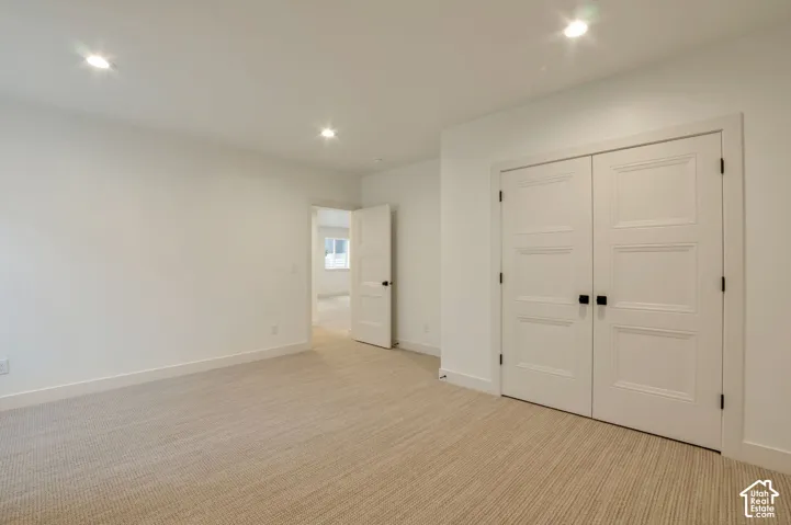 39 N Hayfield Cir, Kaysville, Utah 84037