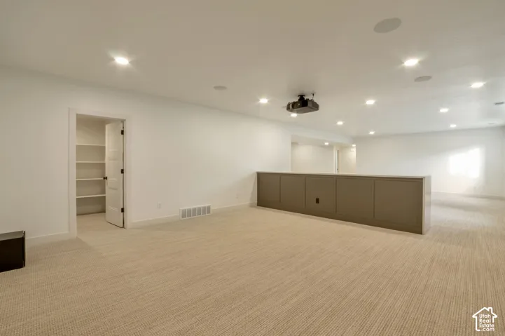 39 N Hayfield Cir, Kaysville, Utah 84037