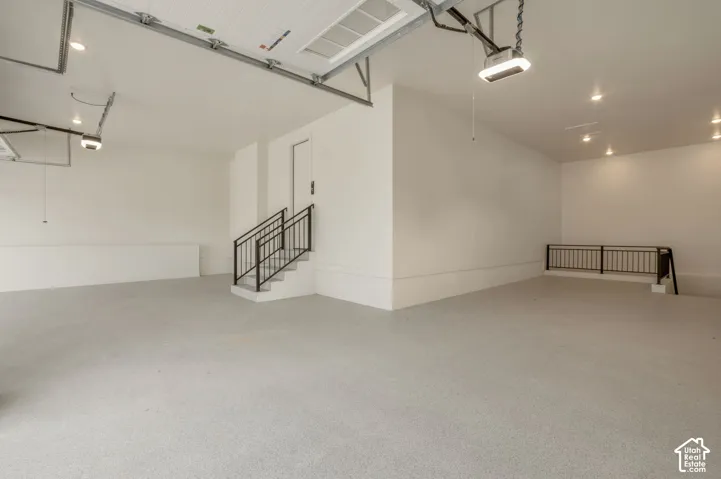 39 N Hayfield Cir, Kaysville, Utah 84037