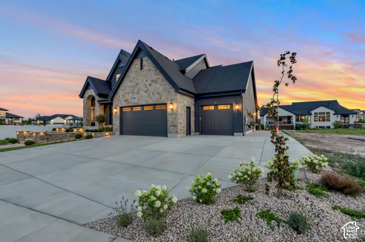 39 N Hayfield Cir, Kaysville, Utah 84037