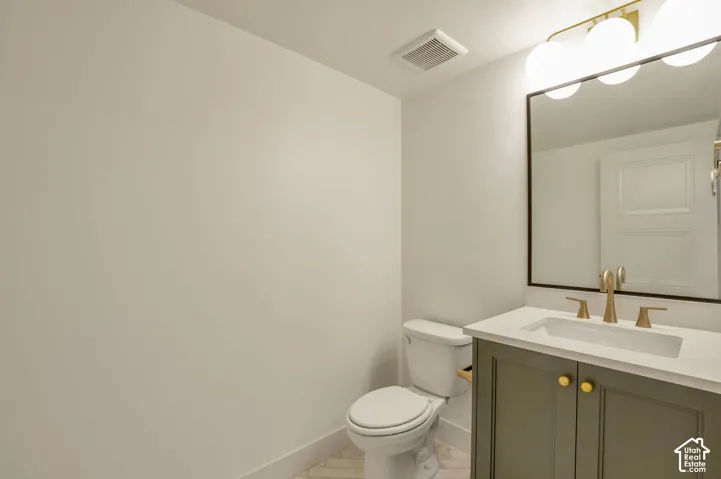 39 N Hayfield Cir, Kaysville, Utah 84037