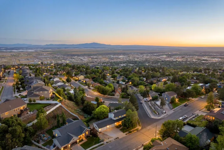 North Salt Lake East Bench corner lot with expansive valley views