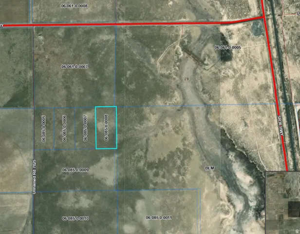 Property Parcel Map. Illustrating specific land divisions and identifying the property within a larger geographic context