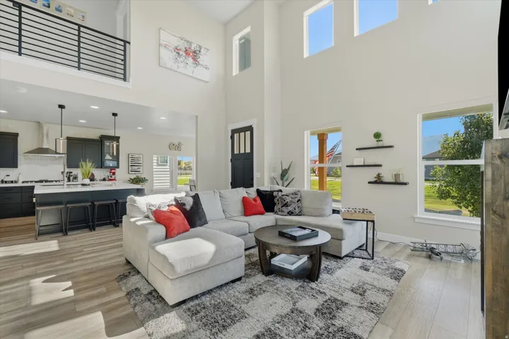 Vaulted living space with expansive windows