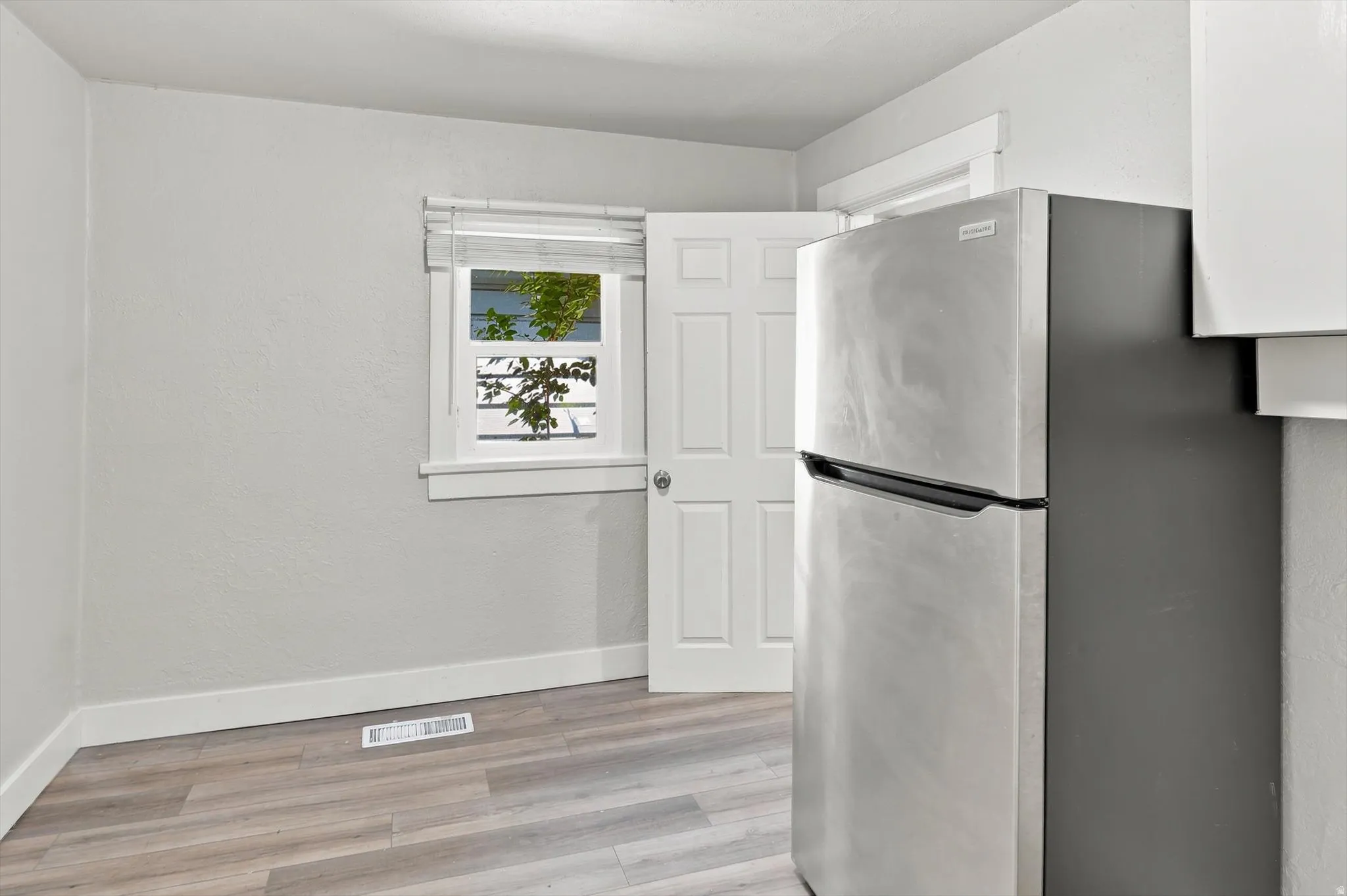 Kitchen and dining nook