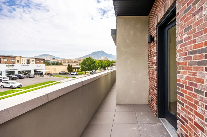 2250 E Murray Holladay Rd #201, Holladay, Utah 84117