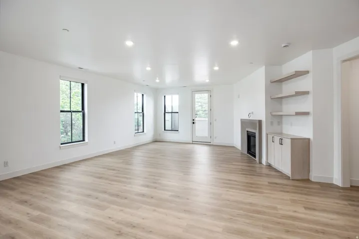 2250 E Murray Holladay Rd #201, Holladay, Utah 84117