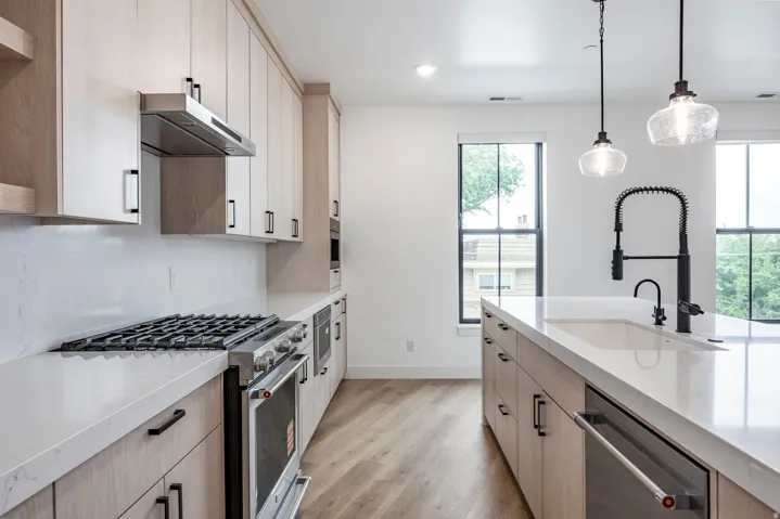 2250 E Murray Holladay Rd #201, Holladay, Utah 84117