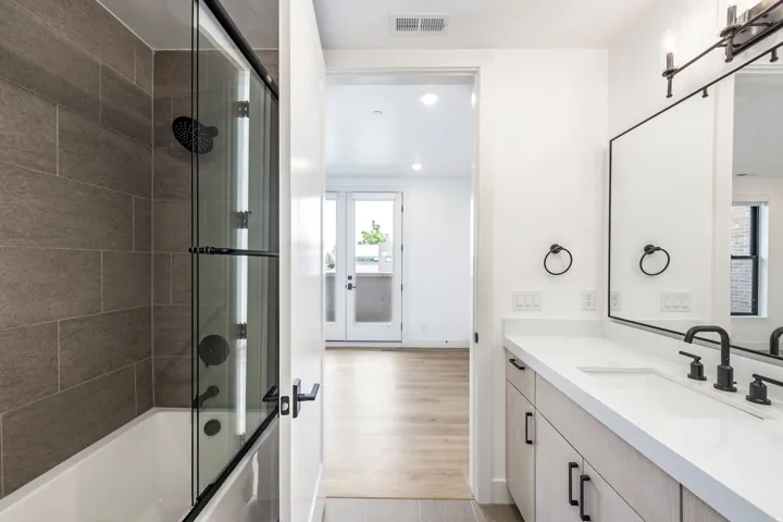 2250 E Murray Holladay Rd #201, Holladay, Utah 84117
