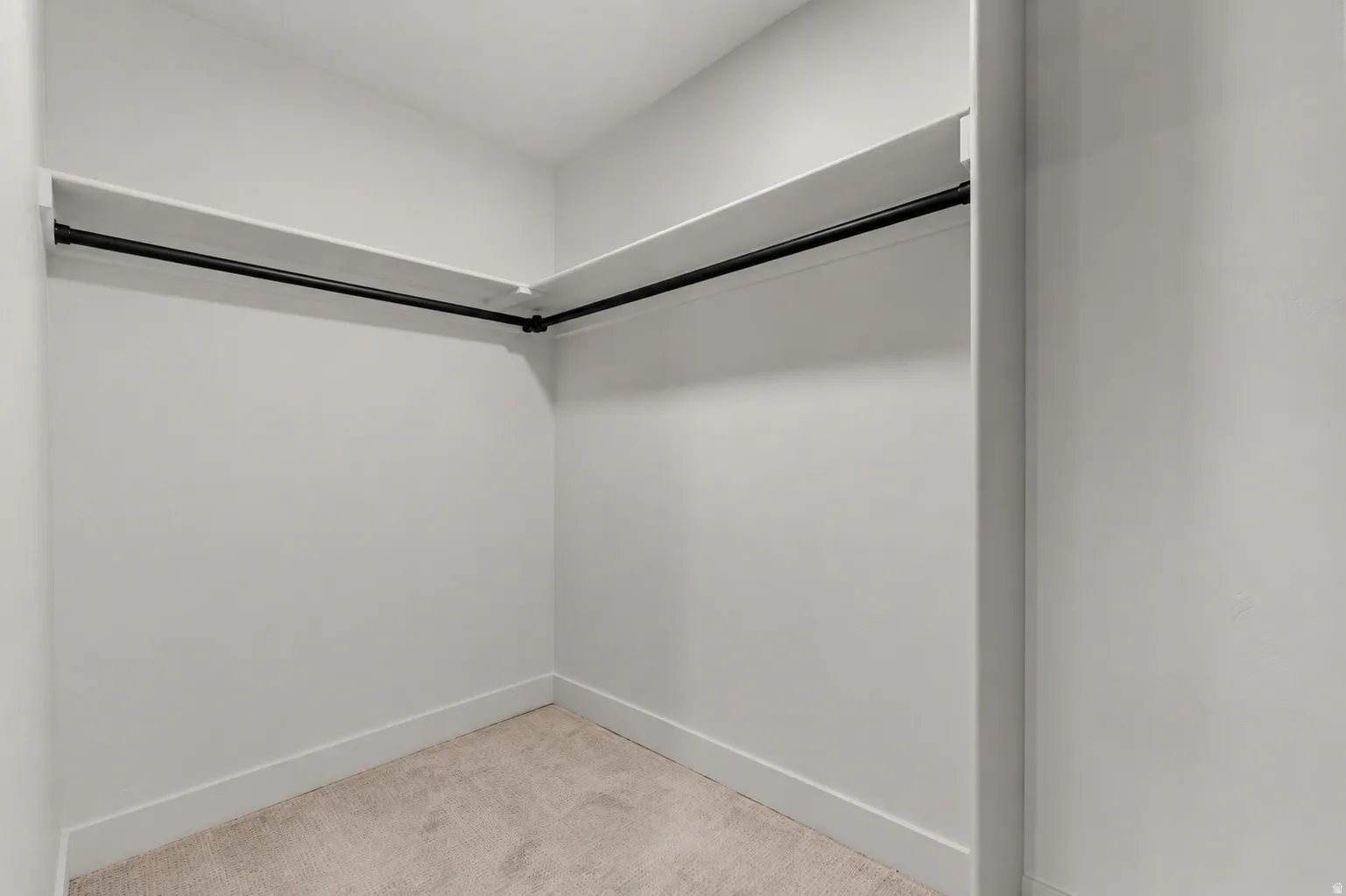 Walk in closet