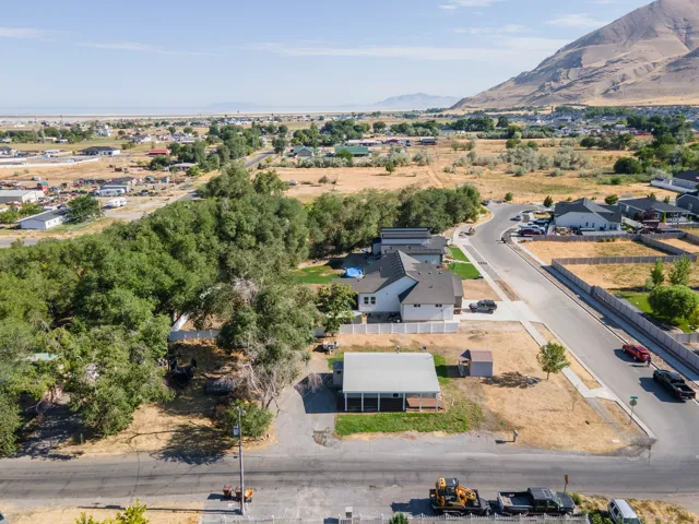 1811 Shepard Ln, Lake Point, Utah 84074