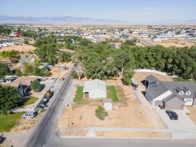 1811 Shepard Ln, Lake Point, Utah 84074