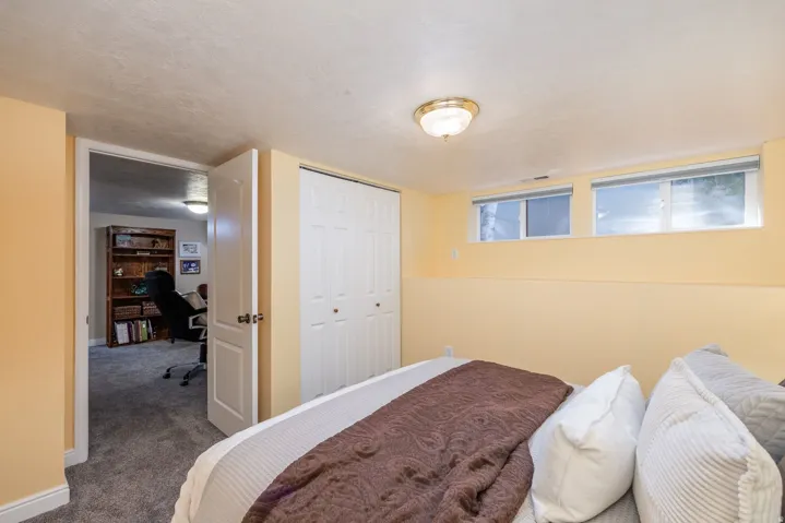 1465 S 1500 E, Salt Lake City, Utah 84105