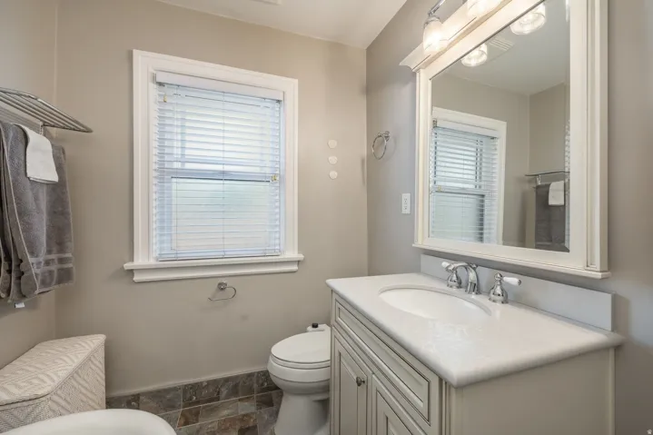 1465 S 1500 E, Salt Lake City, Utah 84105