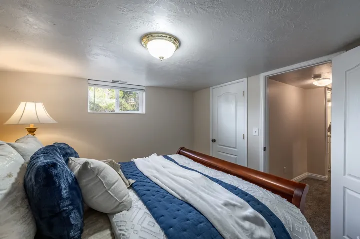 1465 S 1500 E, Salt Lake City, Utah 84105