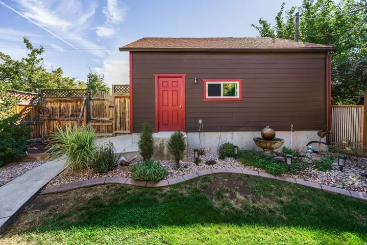 1465 S 1500 E, Salt Lake City, Utah 84105