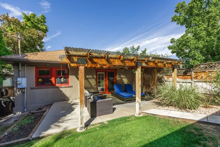 1465 S 1500 E, Salt Lake City, Utah 84105