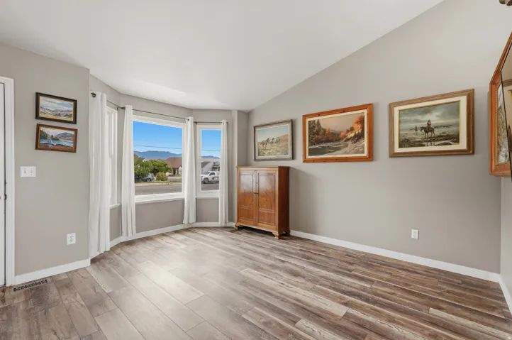 5049 S 4300 W, Hooper, Utah 84315