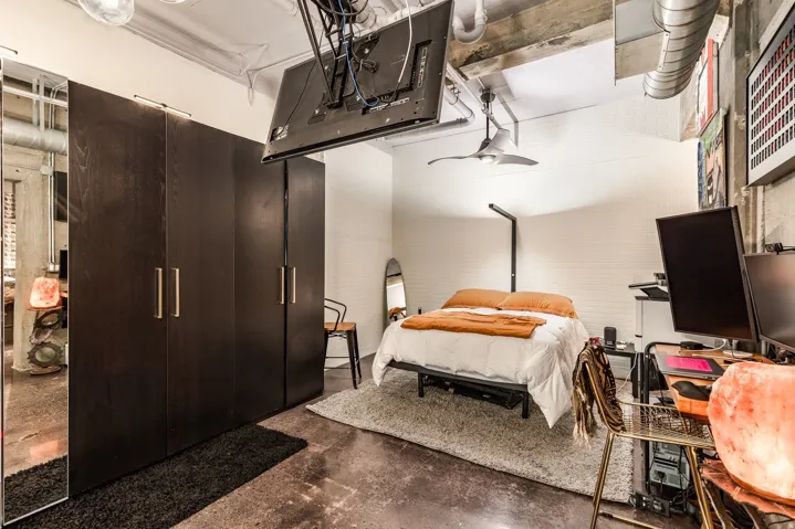 328 W 200 S #105, Salt Lake City, Utah 84101