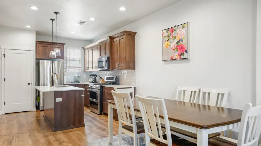 11436 S Lake Run Rd #326, South Jordan, Utah 84009