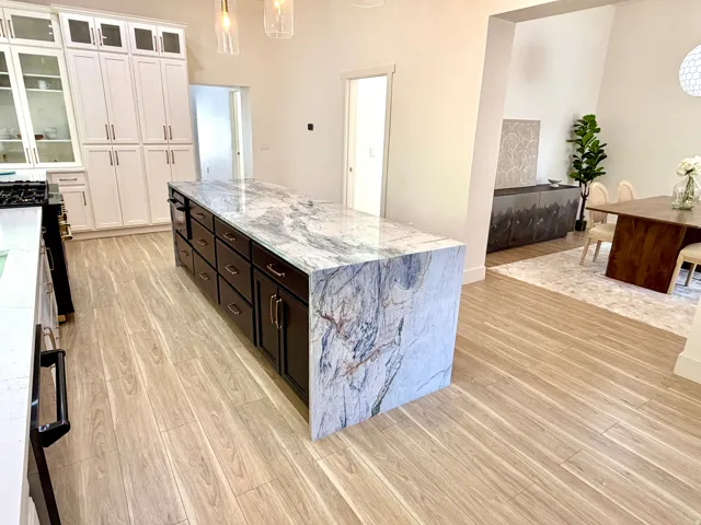 633 E 300 S, Salt Lake City, Utah 84102