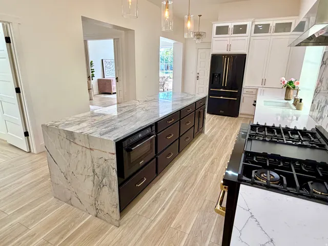 633 E 300 S, Salt Lake City, Utah 84102