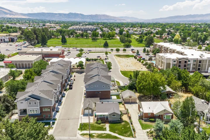 658 E Locust St, Sandy, Utah 84070