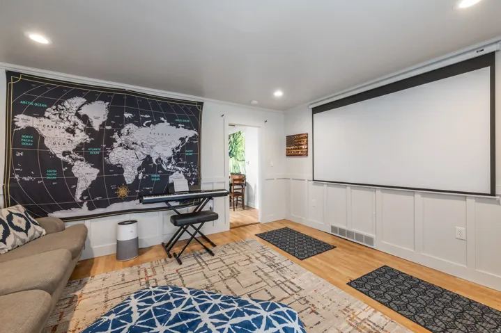 658 E Locust St, Sandy, Utah 84070
