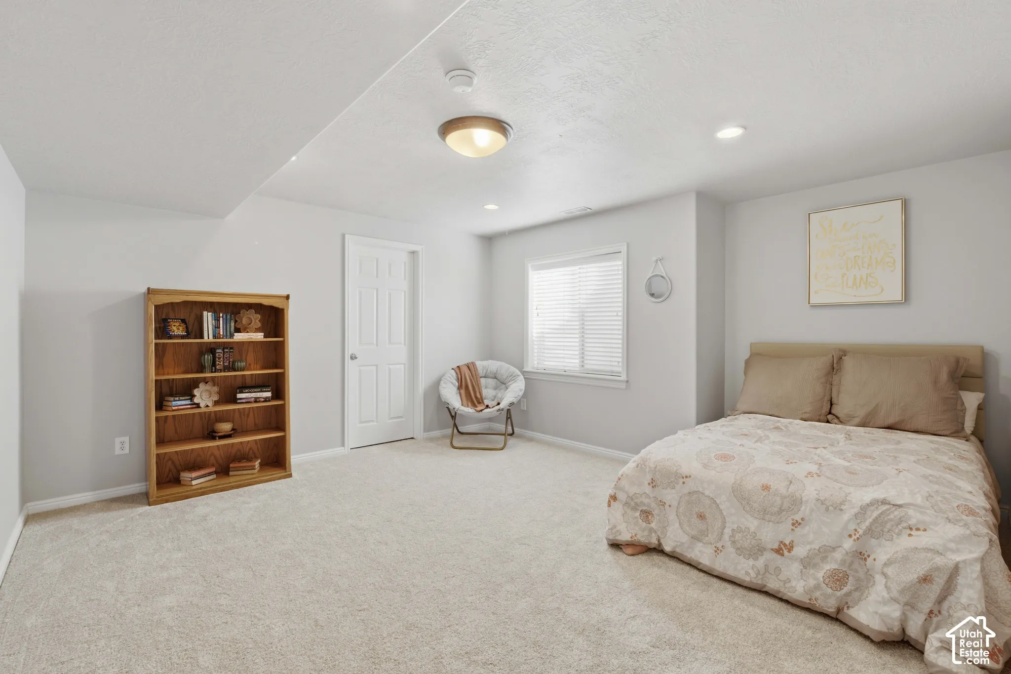 Bedroom 4: basement oversized bedroom with walk-in closet