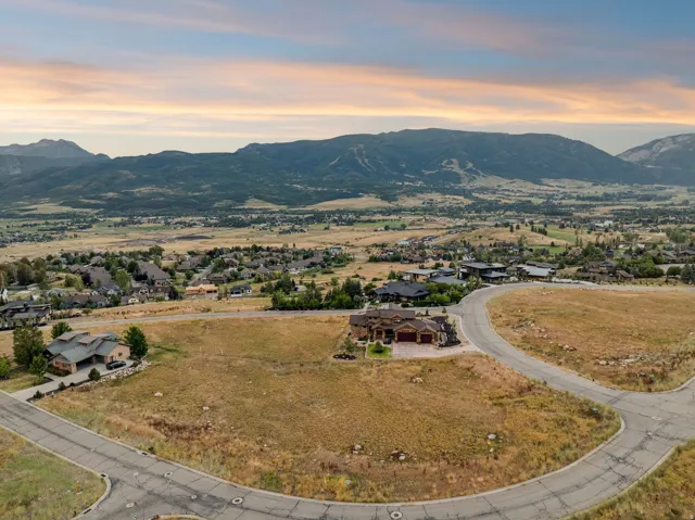 5857 E Wildflower Ct, Eden, Utah 84310