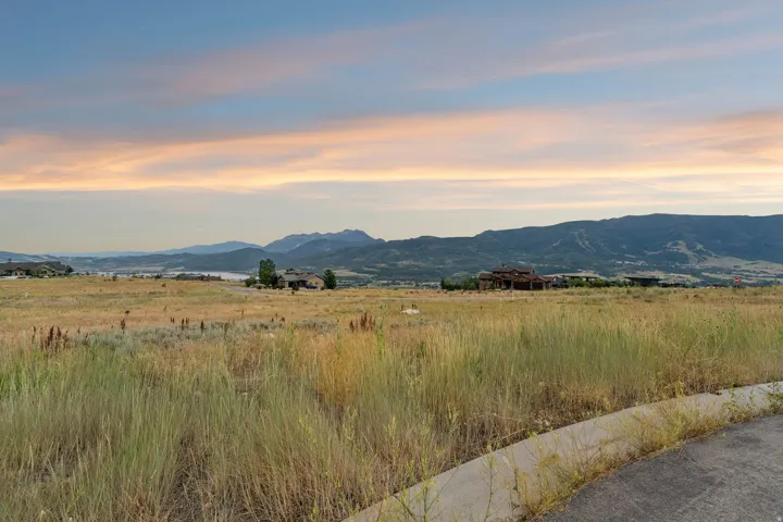 5857 E Wildflower Ct, Eden, Utah 84310