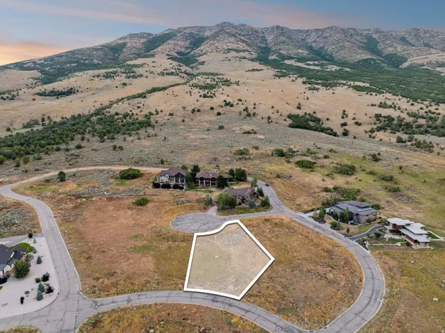 5857 E Wildflower Ct, Eden, Utah 84310