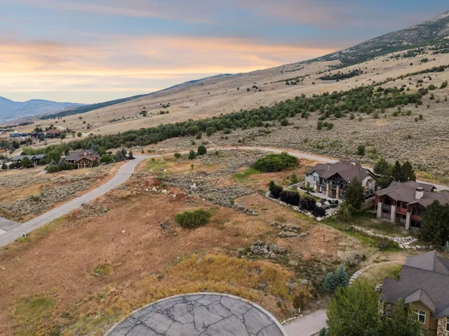 5857 E Wildflower Ct, Eden, Utah 84310
