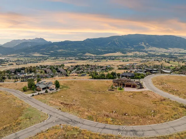 5857 E Wildflower Ct, Eden, Utah 84310